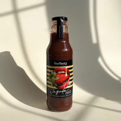 BeeBerry Премиум Сок од Јагода со Мед 100% Природен | 0.75L