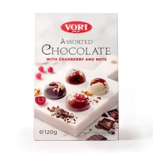 VORI’S DELICATESSEN Рачно изработени чоколадни пралини со брусница и јаткасти плодови, 120г